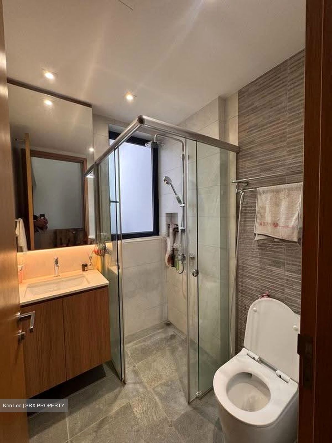 Luxus Hills (ph 7) (D28), Terrace #635198771